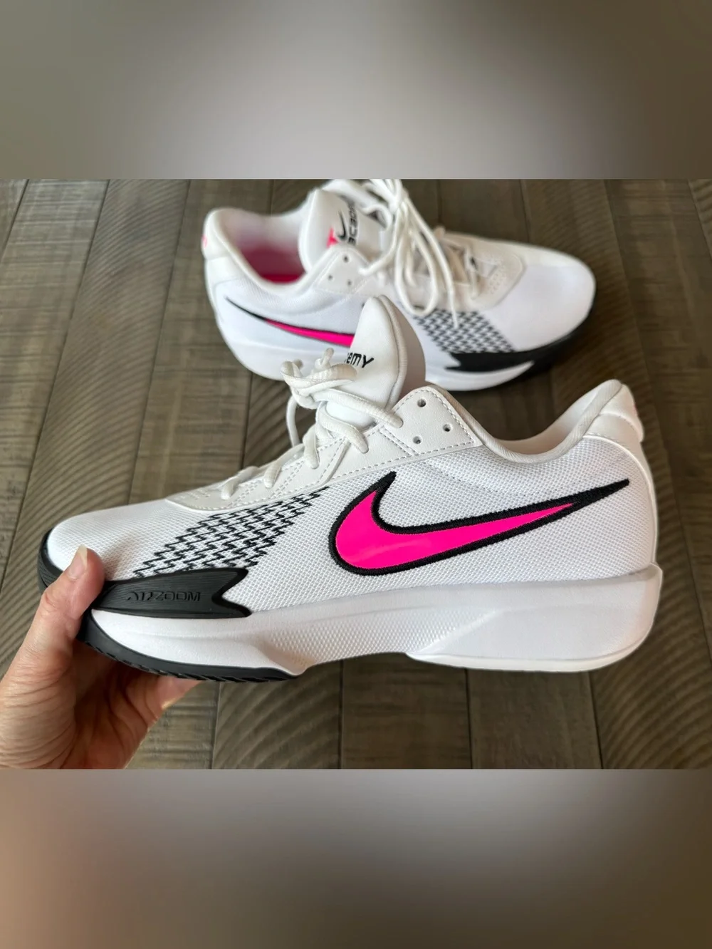 Nike Air Zoom G.T. Cut Academy EP White/Black/Pink Basketball Men’s Size 9.5